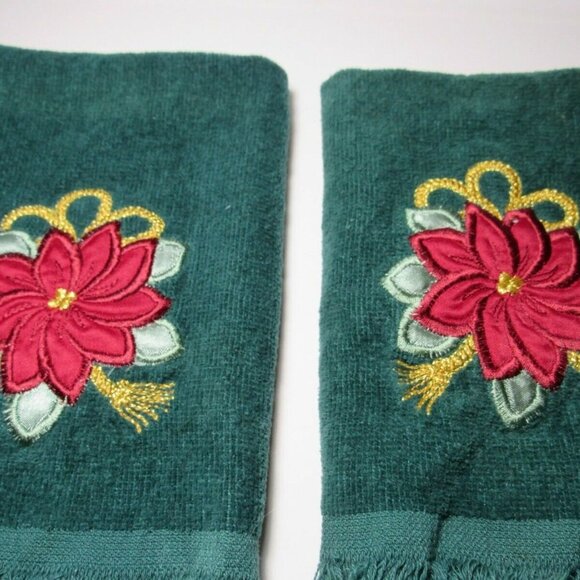 VTG Christmas Lot 2 Bathroom Fingertip Towels Frin - Picture 6 of 8